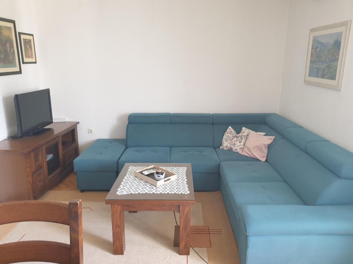 Appartement An 65m2-ljubuski *